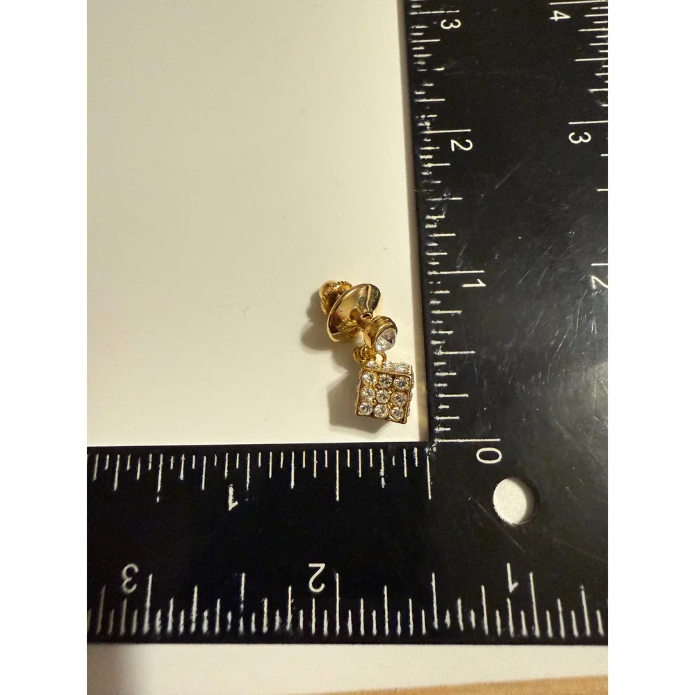 Gold Tone Rhinestone Dangle Dice Lapel Pin Tie Tack Novelty Jewelry Crystal